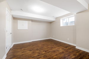 806-25 Tim Sale Dr - Interior-21