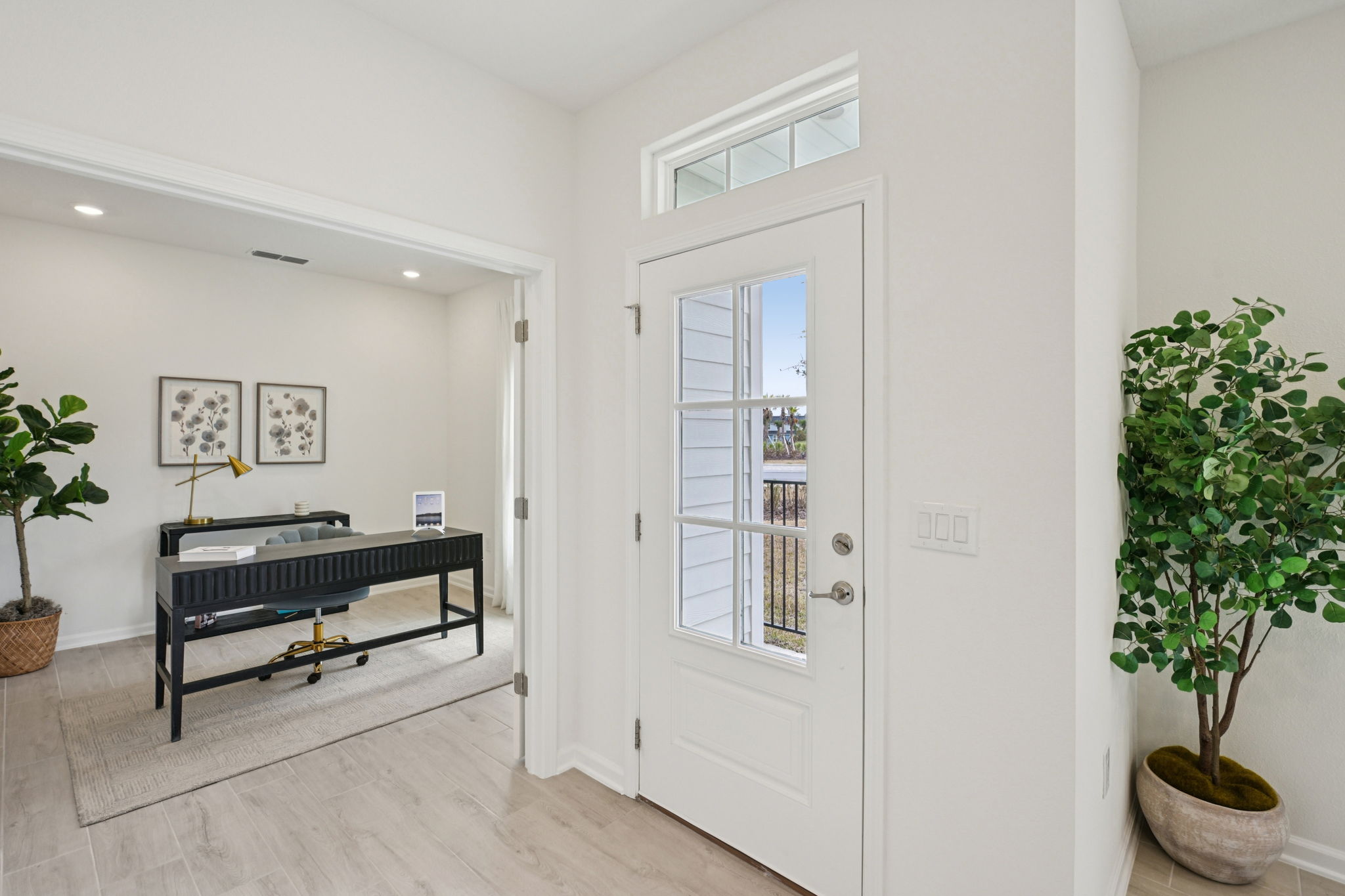 25 Water Elm Walk-S1902-002