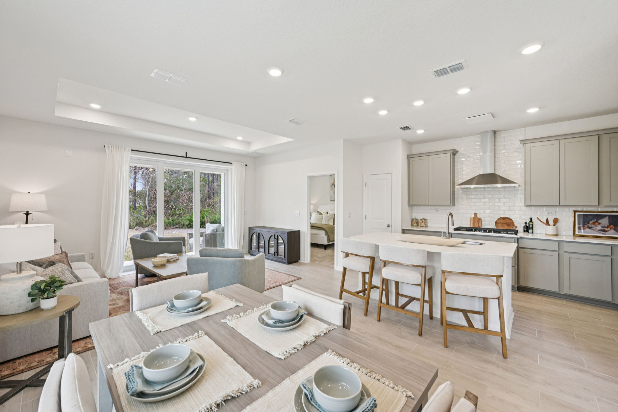 25 Water Elm Walk-S1902-009