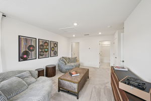 25 Water Elm Walk-S1902-007