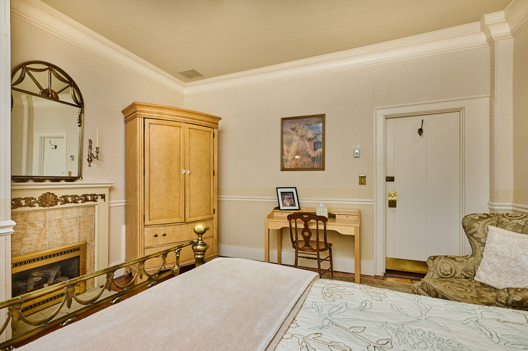  Photo 37