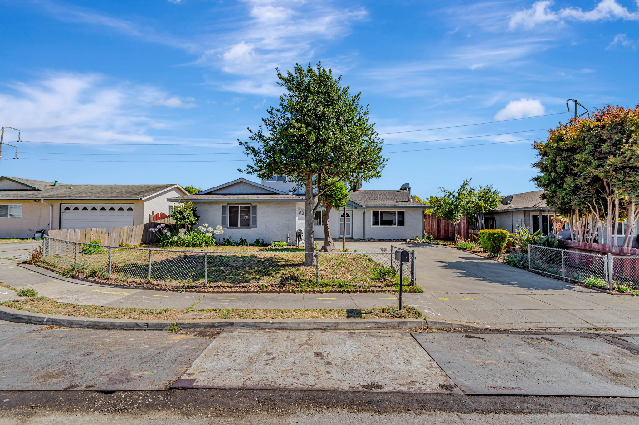 001_250 Arroyo Dr