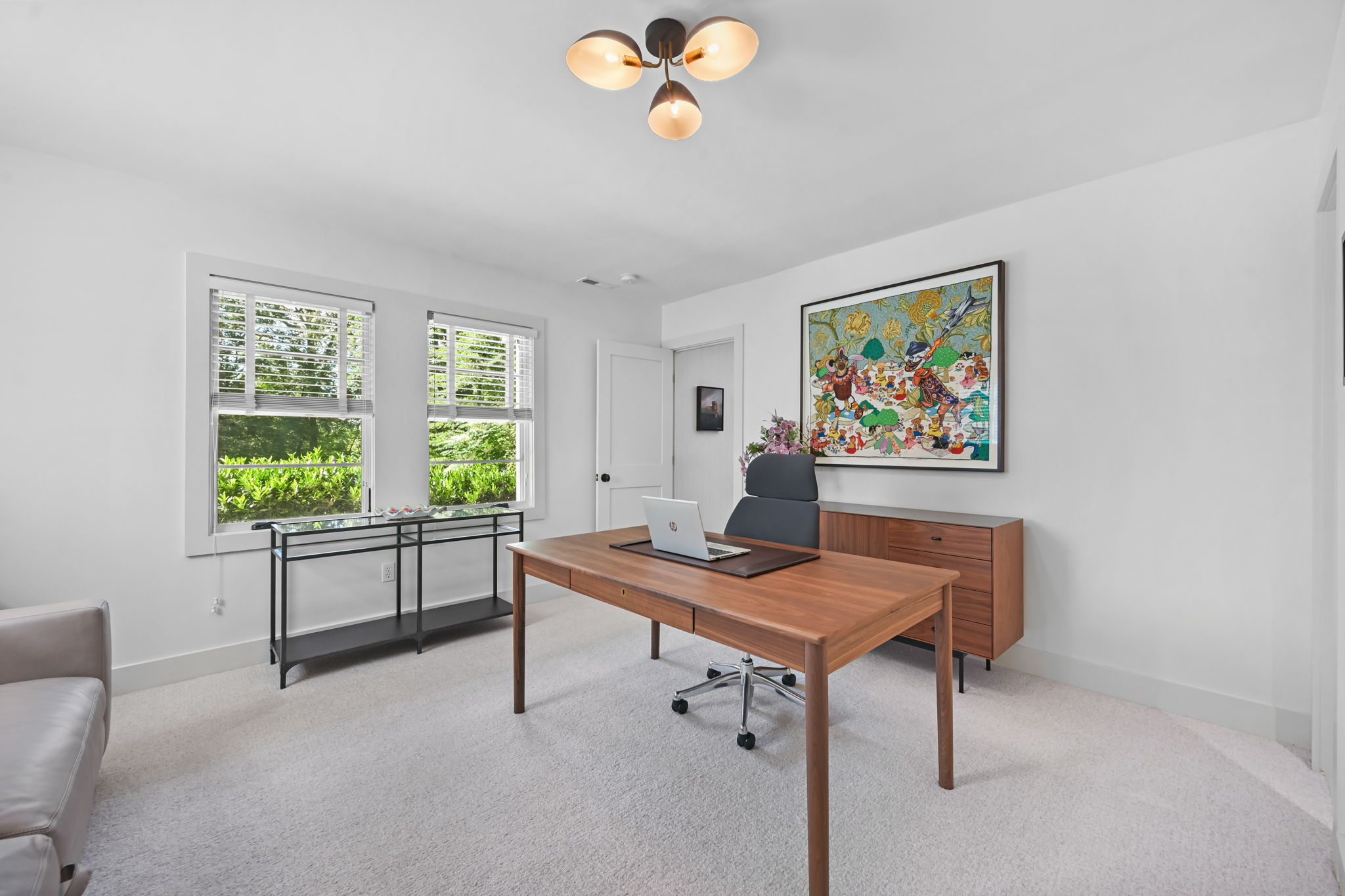 094