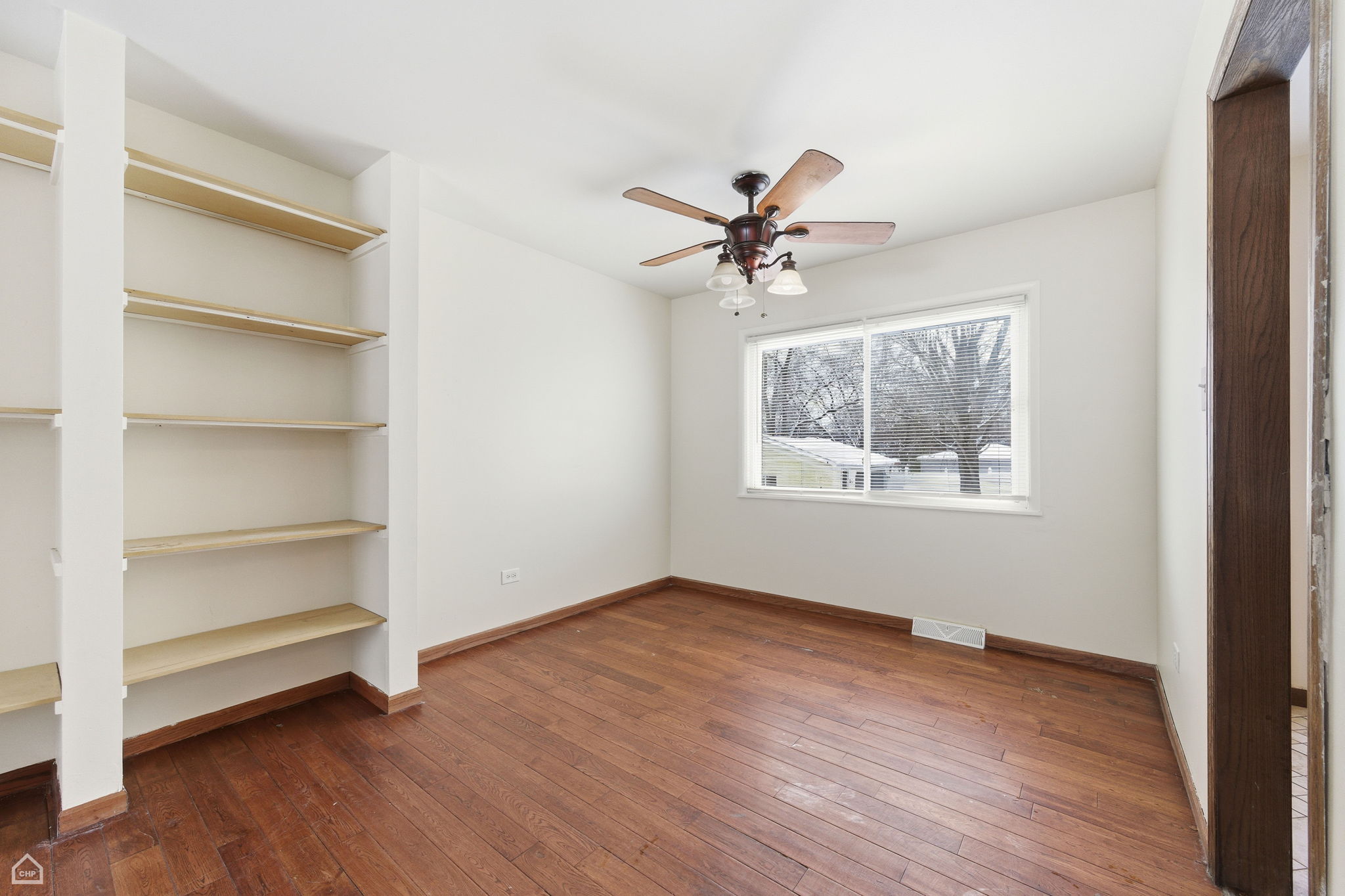 250 E Maple Dr- Karen Biazar_CHP2025_007