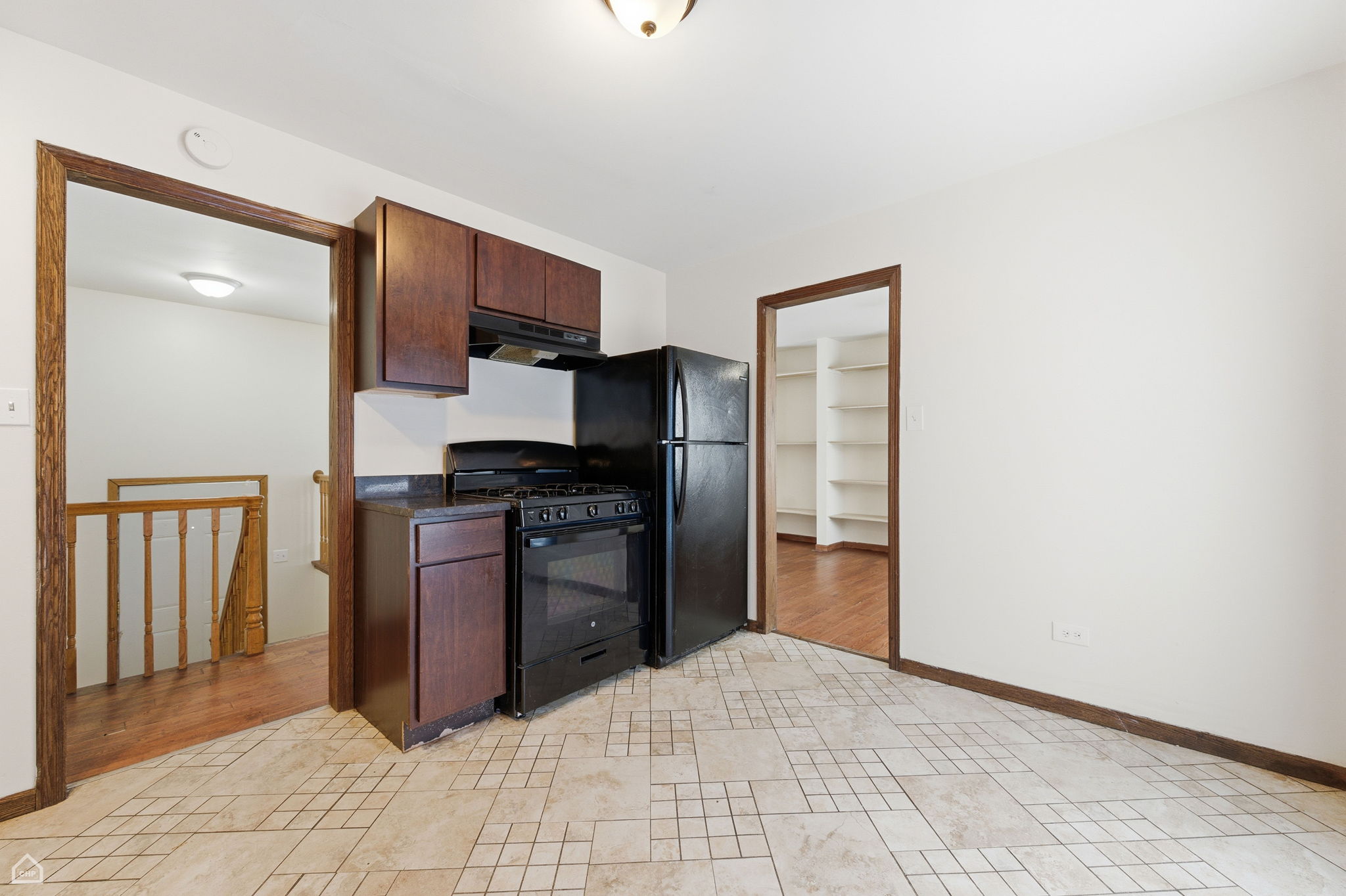 250 E Maple Dr- Karen Biazar_CHP2025_009