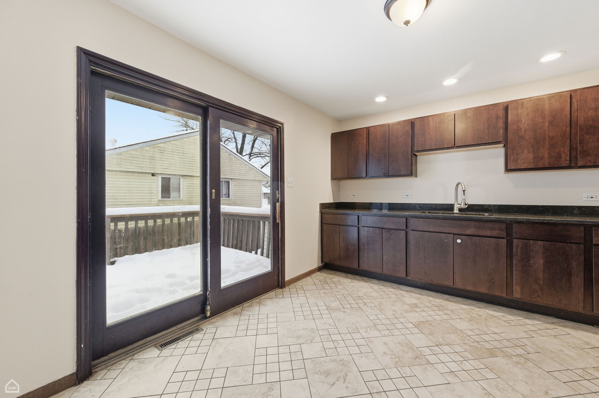 250 E Maple Dr- Karen Biazar_CHP2025_011