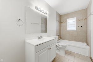 250 E Maple Dr- Karen Biazar_CHP2025_012