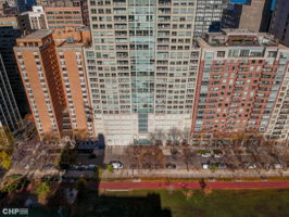 250 E Pearson - Aerials_002