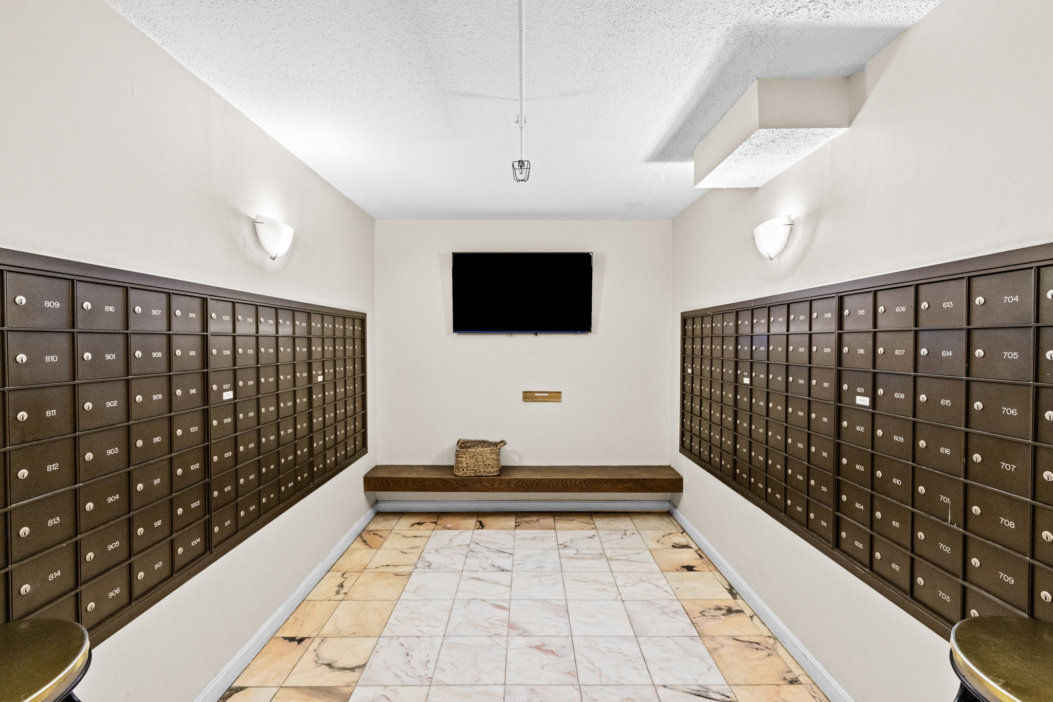 Building - Mailroom