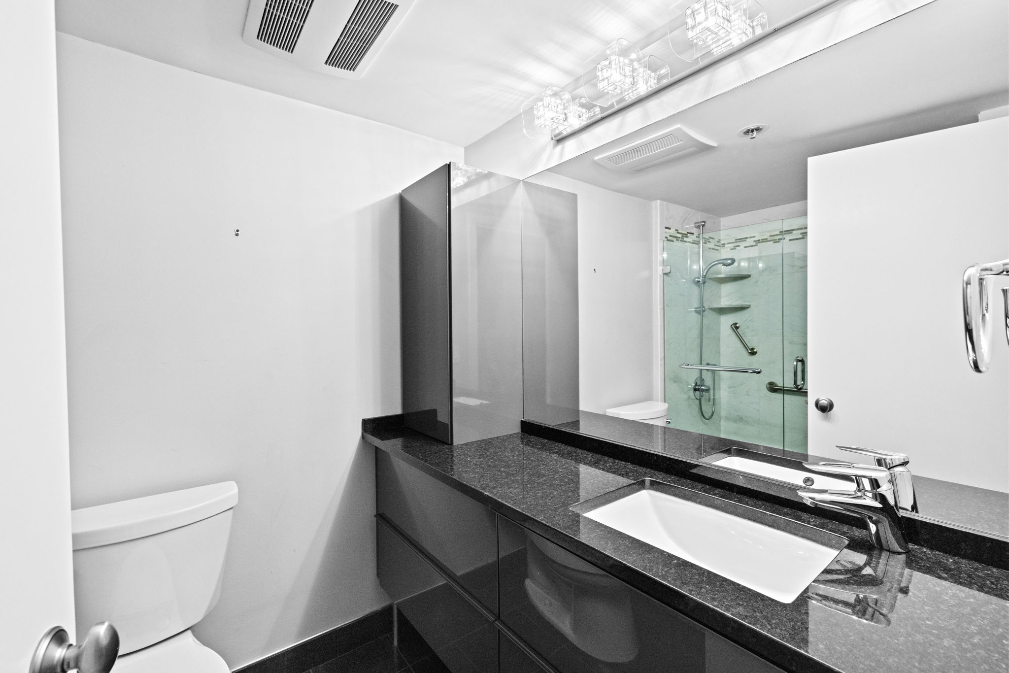 Primary Full Bath