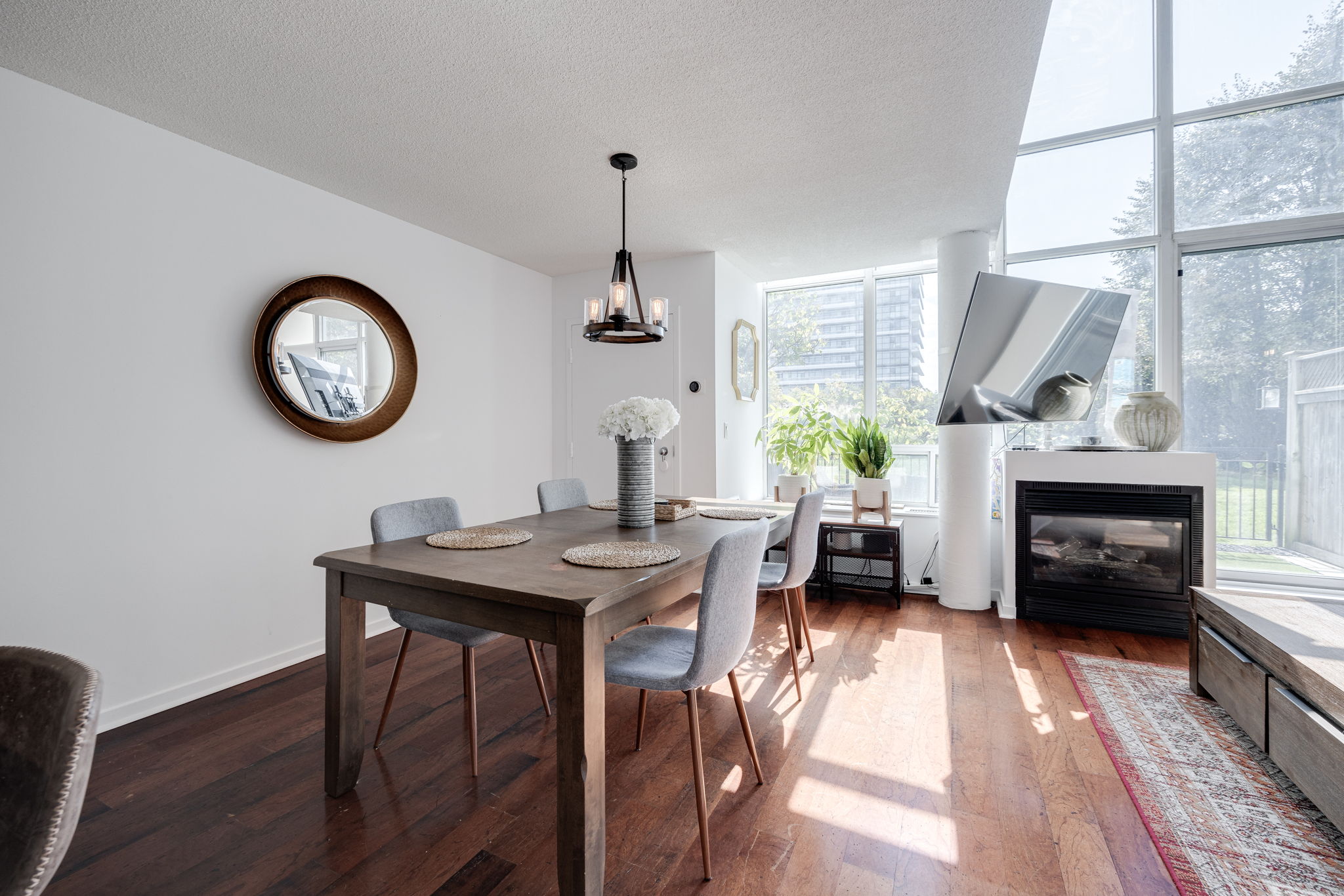 Toronto property showcase — delivered property photograph 9