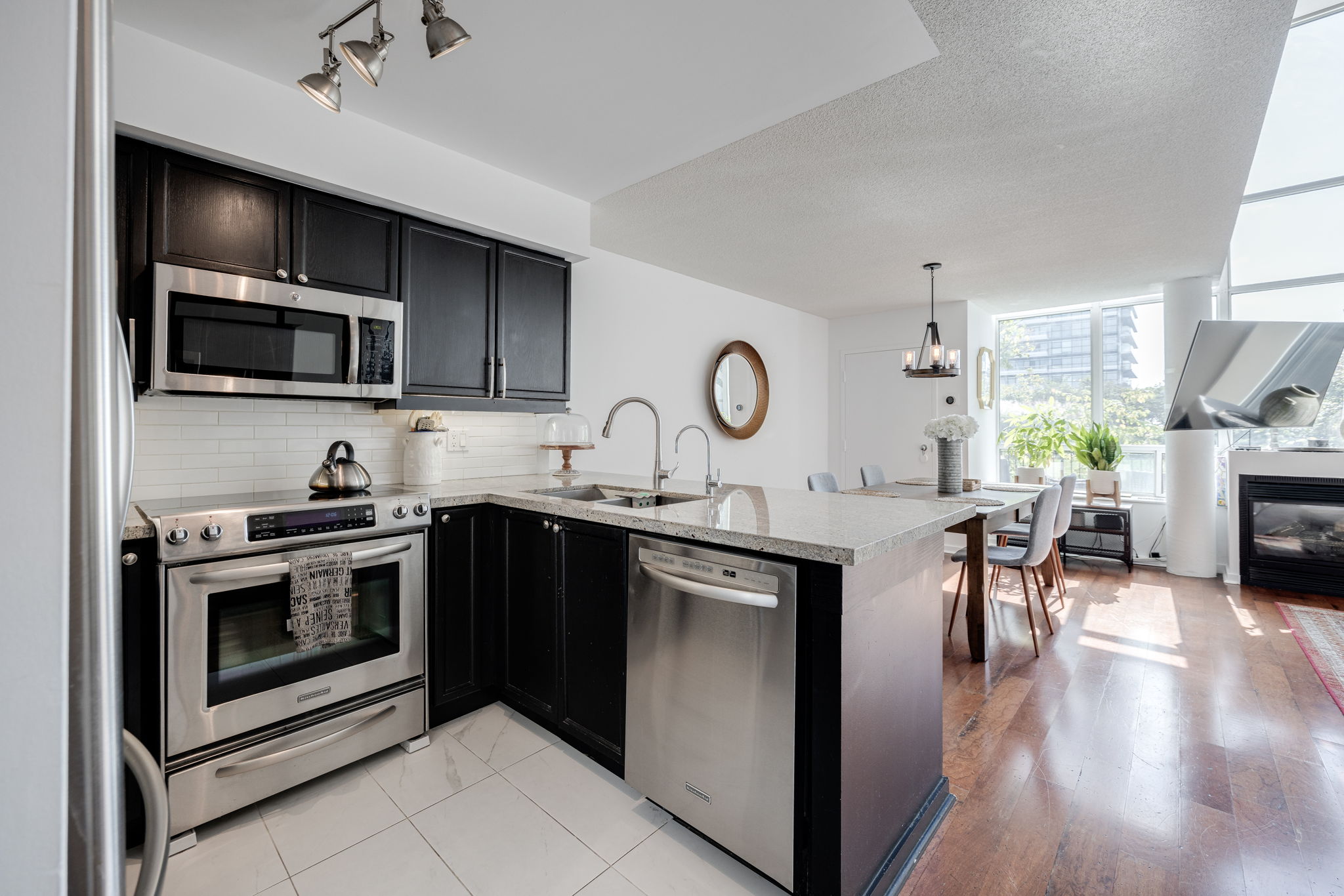 Toronto property showcase — delivered property photograph 5