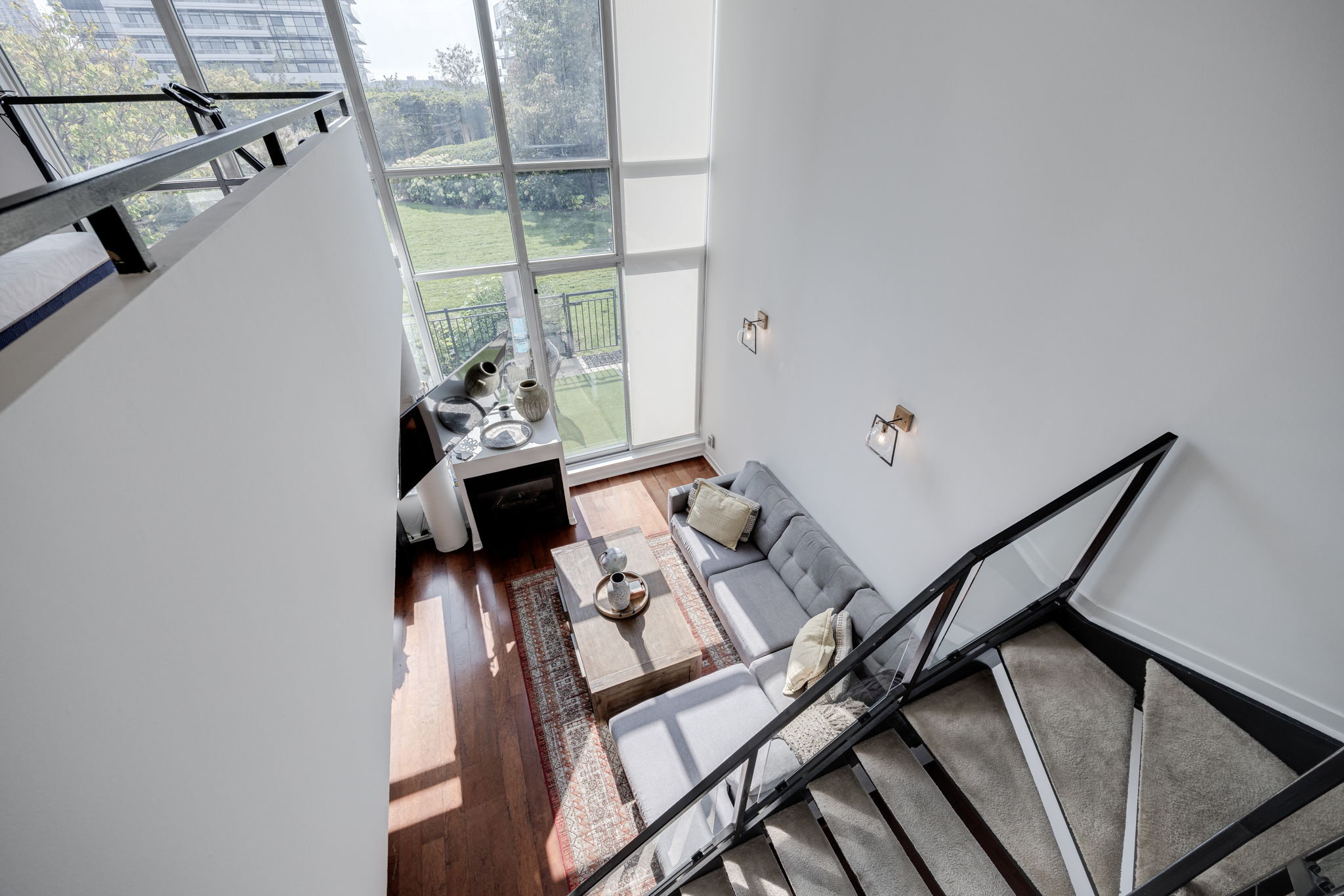 Toronto property showcase — delivered property photograph 16