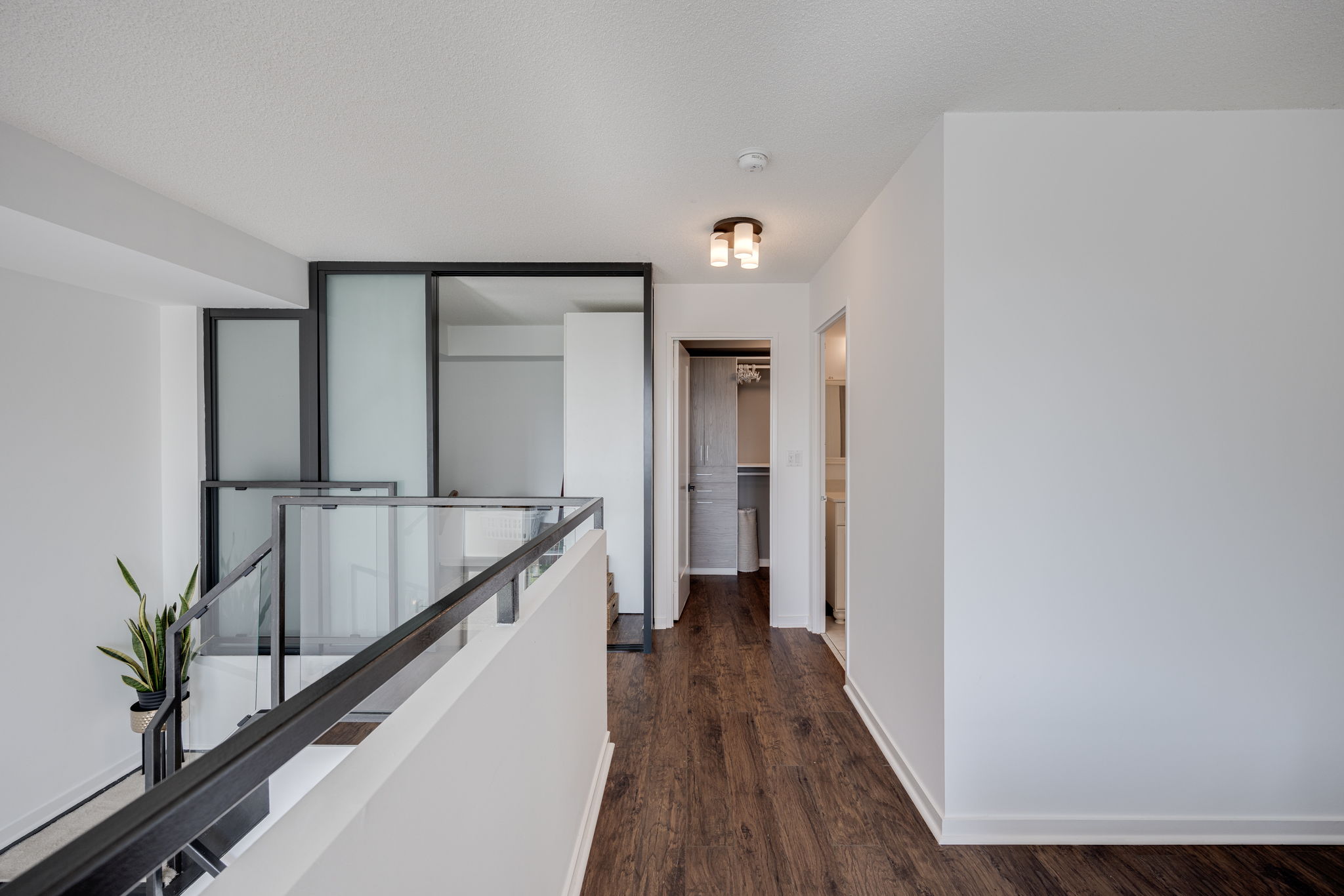 Toronto property showcase — delivered property photograph 22