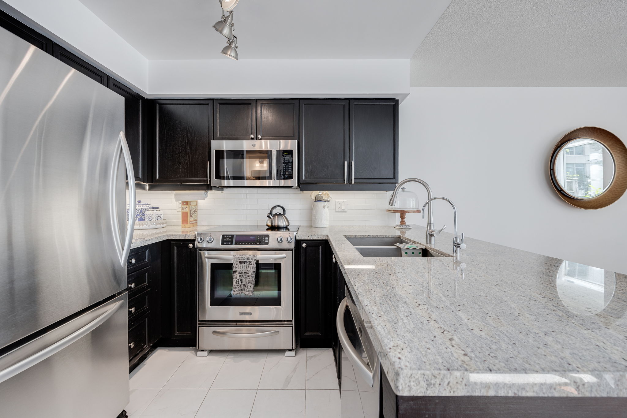 Toronto property showcase — delivered property photograph 6