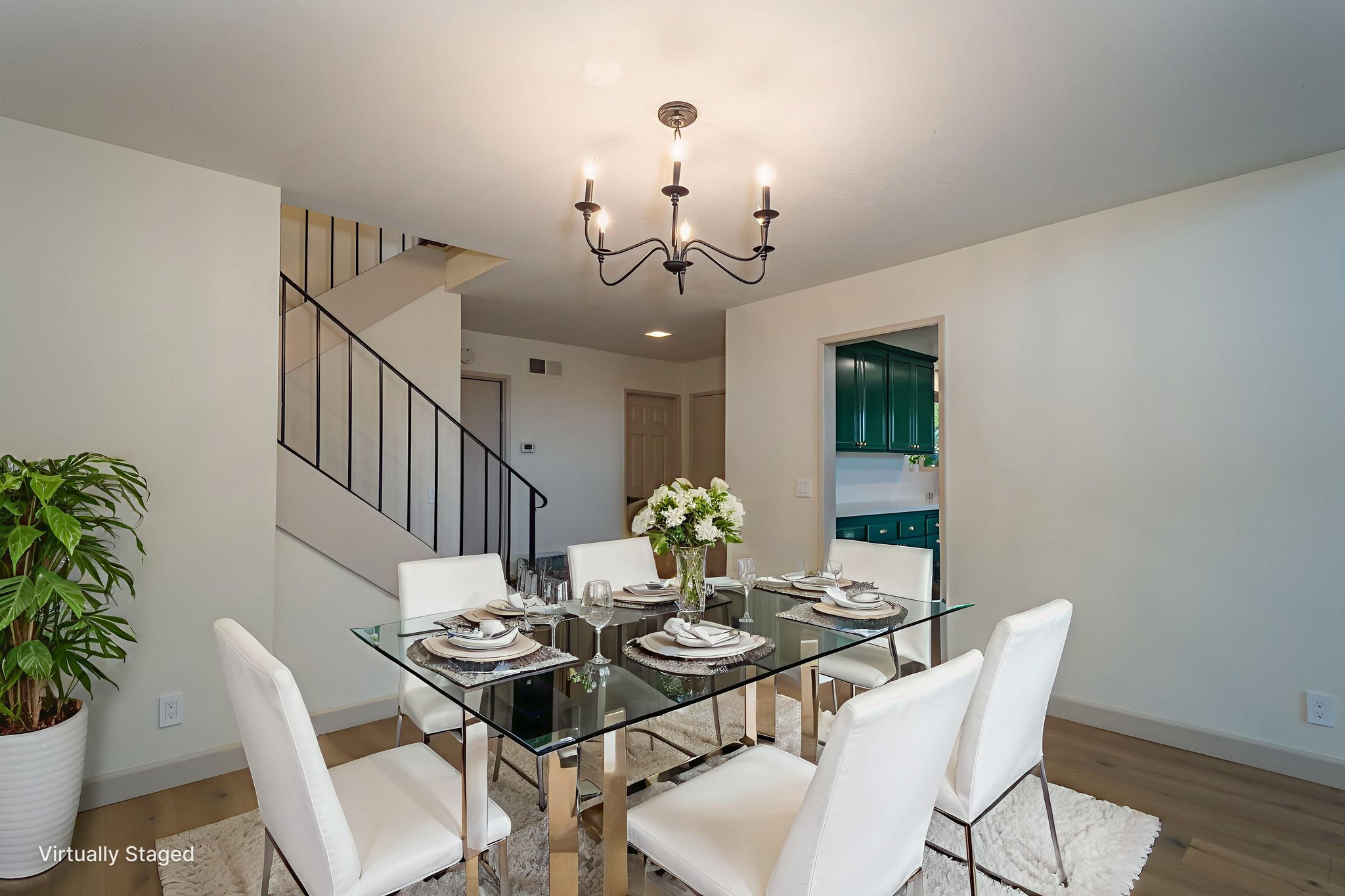 VCV-Mariposa-06 virtually staged.jpeg