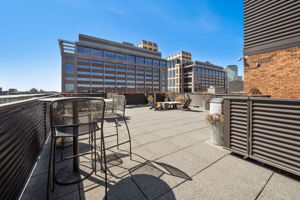 250 Park Ave, Minneapolis, MN 55415, USA Photo 26