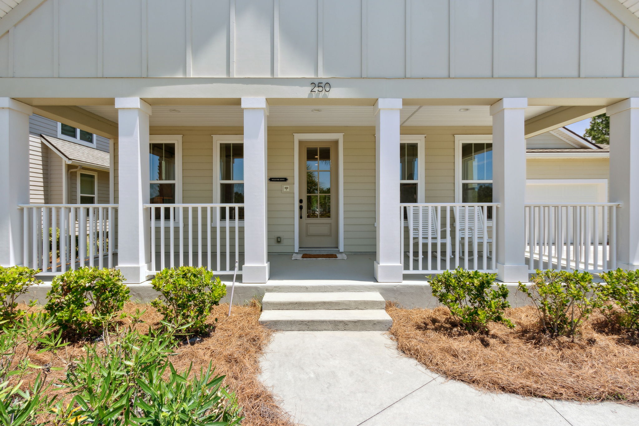 Front Entry Detail