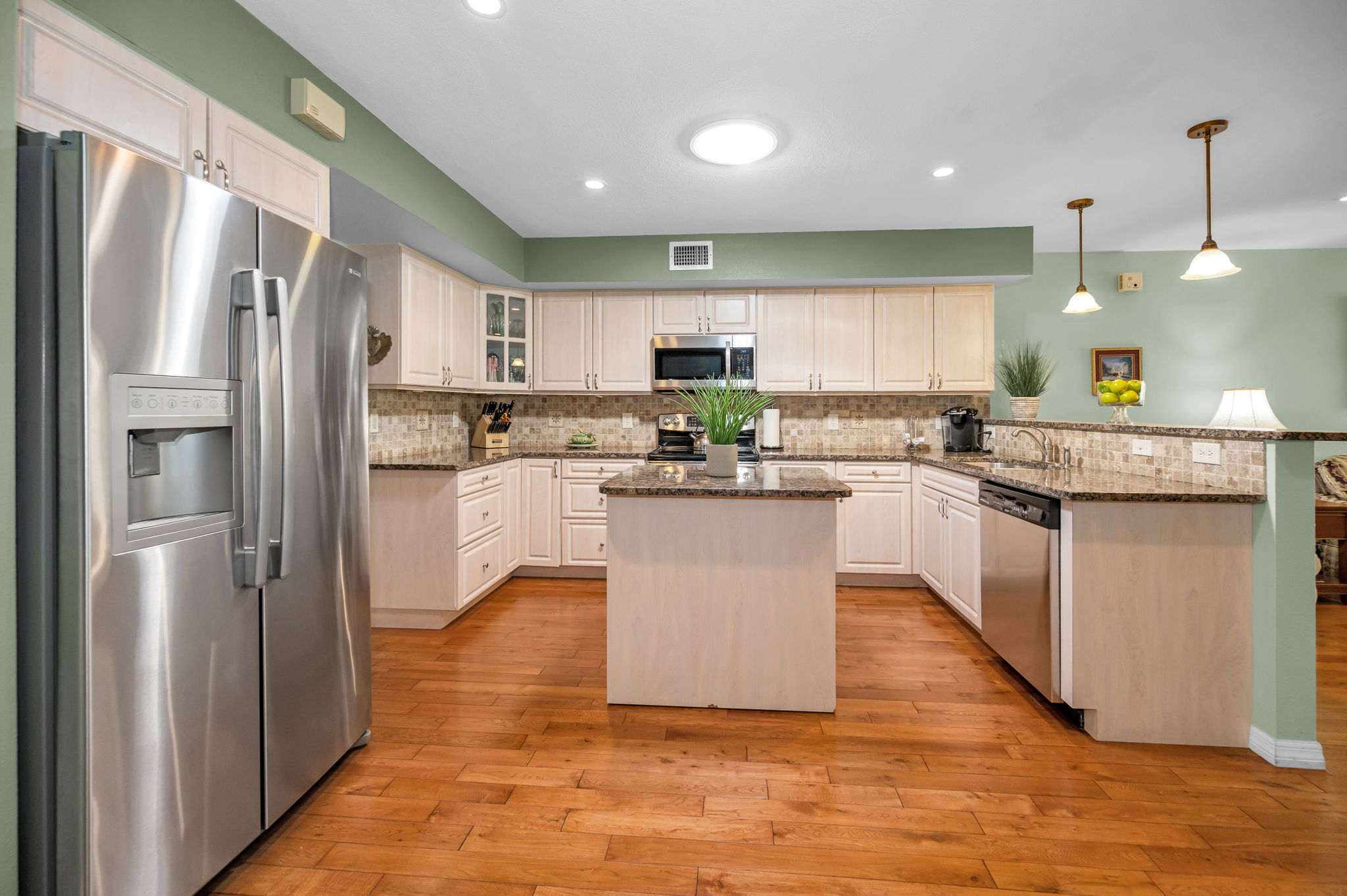 Kitchen10