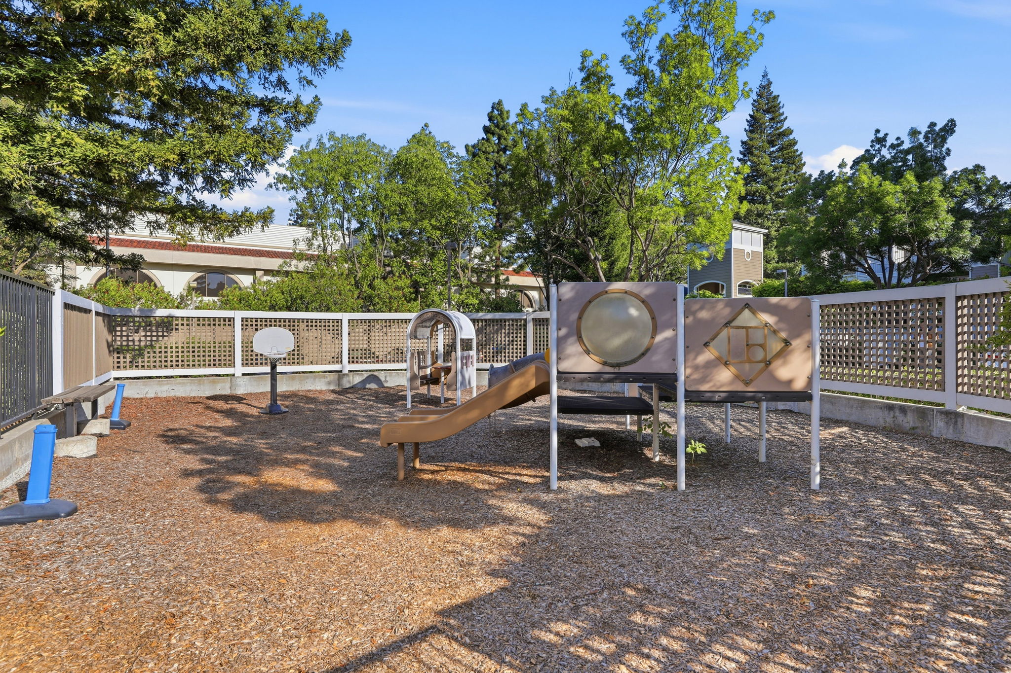 036_F8_250 Santa Fe Terrace unit