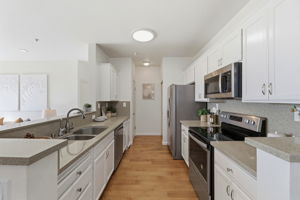011_F8_250 Santa Fe Terrace unit