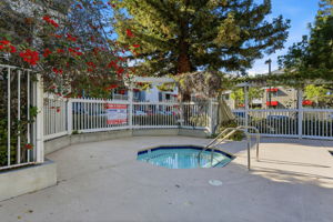 035_F8_250 Santa Fe Terrace unit