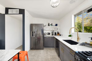 250 W Cortez Rd, Palm Springs, CA 92262, USA Photo 31