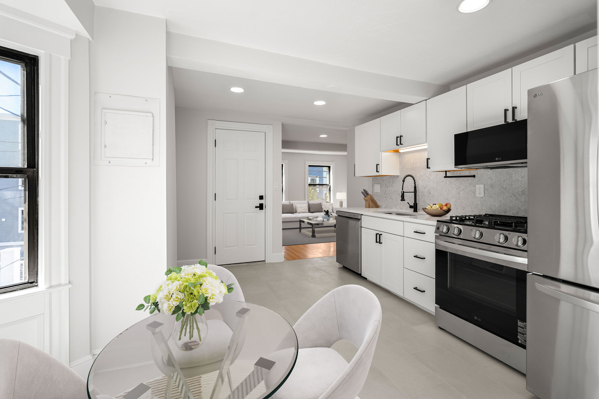 250 W Fifth St, Boston, MA 02127, USA Photo 52