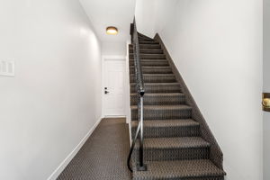 250 W Fifth St, Boston, MA 02127, USA Photo 43