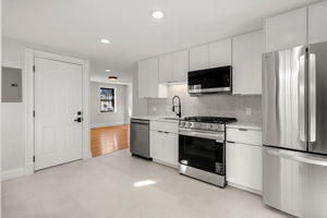 250 W Fifth St, Boston, MA 02127, USA Photo 1