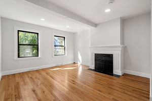 250 W Fifth St, Boston, MA 02127, USA Photo 17