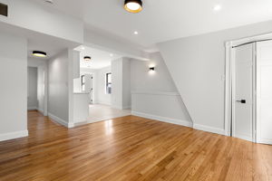 250 W Fifth St, Boston, MA 02127, USA Photo 29