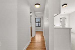 250 W Fifth St, Boston, MA 02127, USA Photo 9