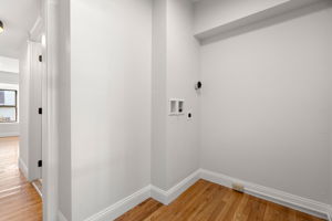 250 W Fifth St, Boston, MA 02127, USA Photo 12