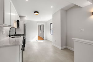 250 W Fifth St, Boston, MA 02127, USA Photo 25