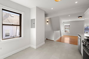 250 W Fifth St, Boston, MA 02127, USA Photo 26