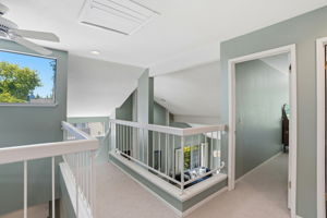 019_F8_250 W Rumble Rd #D