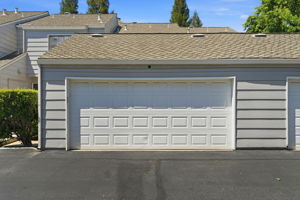 044_F8_250 W Rumble Rd #D