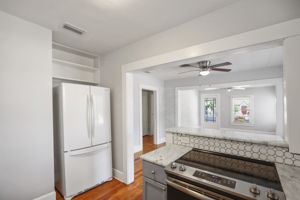 A Kitchen LR DR - 495A9108 (1)