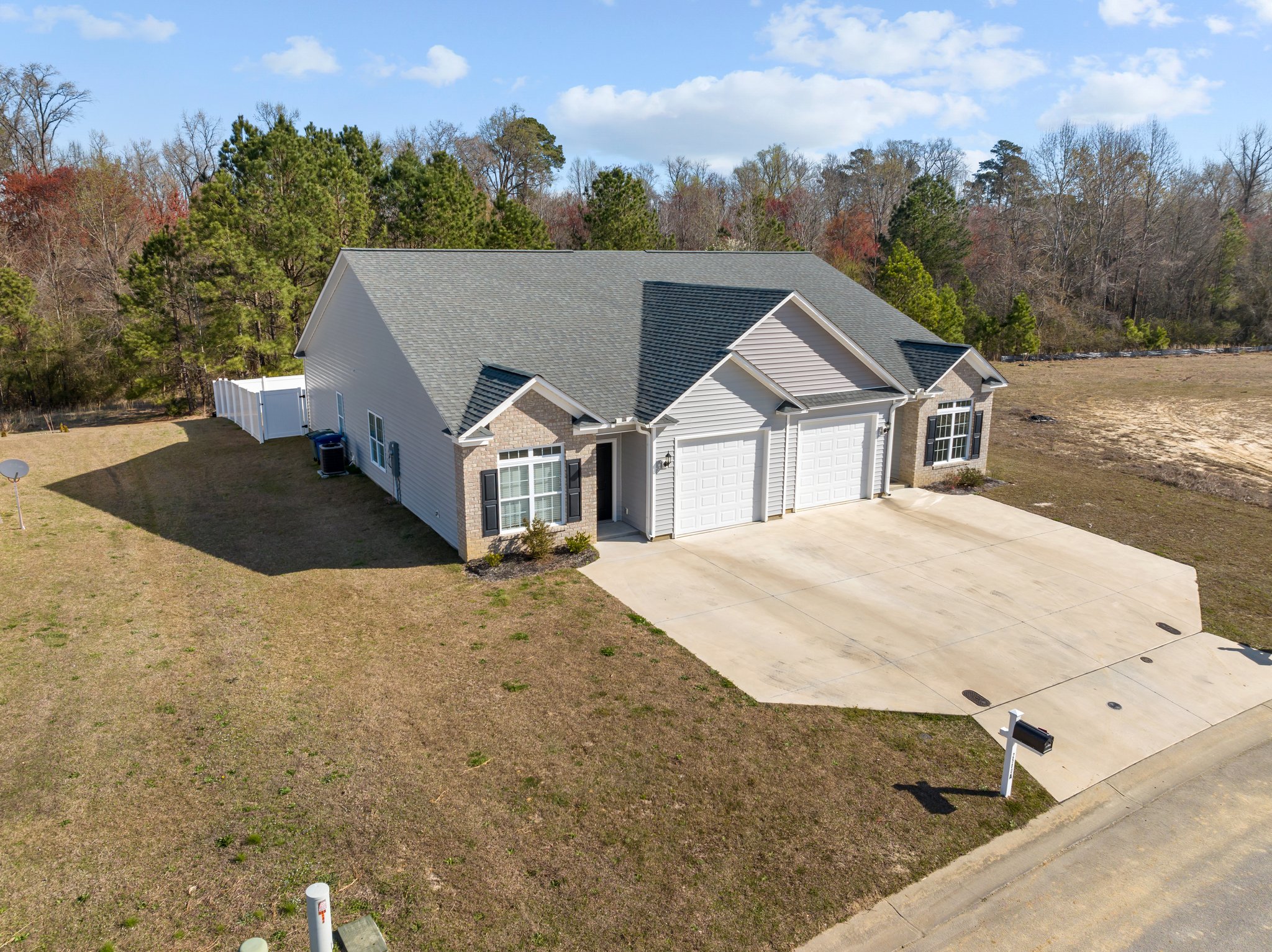 2500 Brookville Dr unit a, Greenville, NC 27834