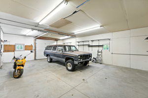  Photo 49