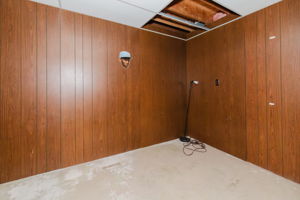  Photo 49