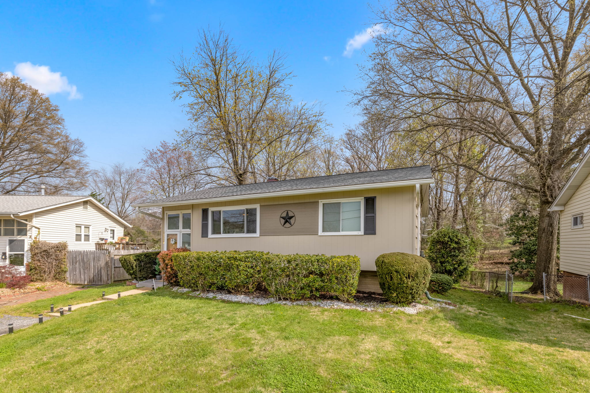 2500 Pawnee St, Adelphi, MD 20783, USA Photo 5