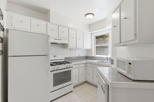 2500 Q St NW_058