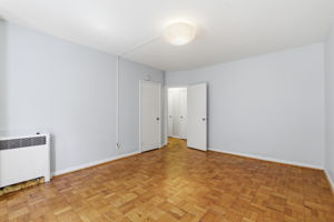 2500 Q St NW_088