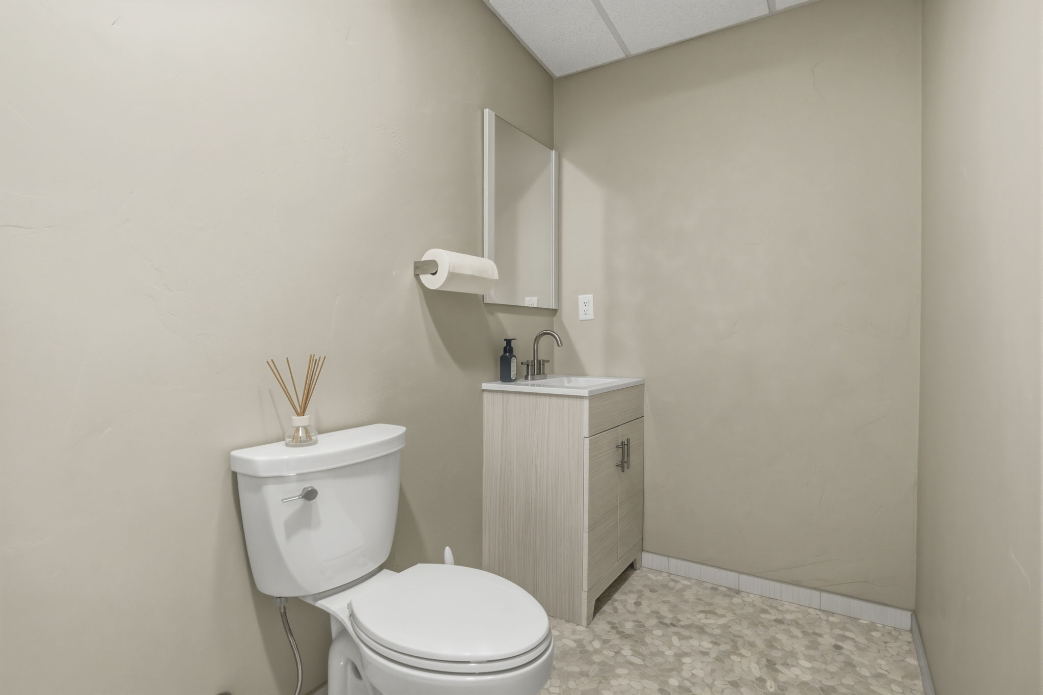 2500 W 4800 S, Wellsville, UT 84339, USA Photo 88