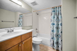 Bathroom1a