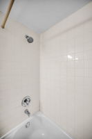 Bathroom1b