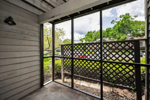 Lanai1