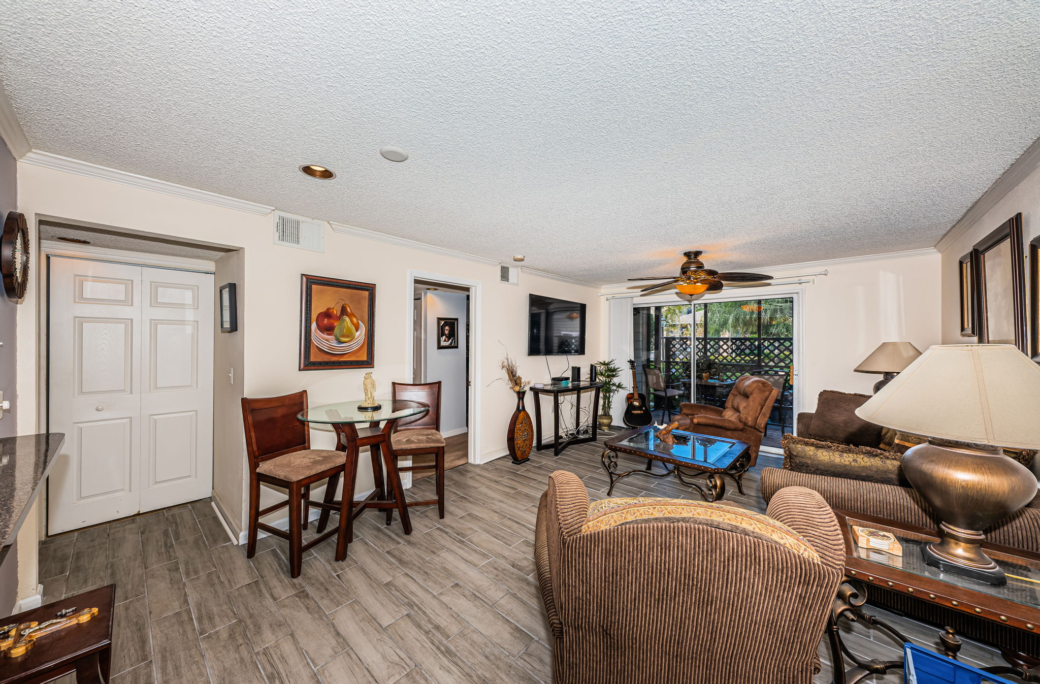 Dining & Living Room